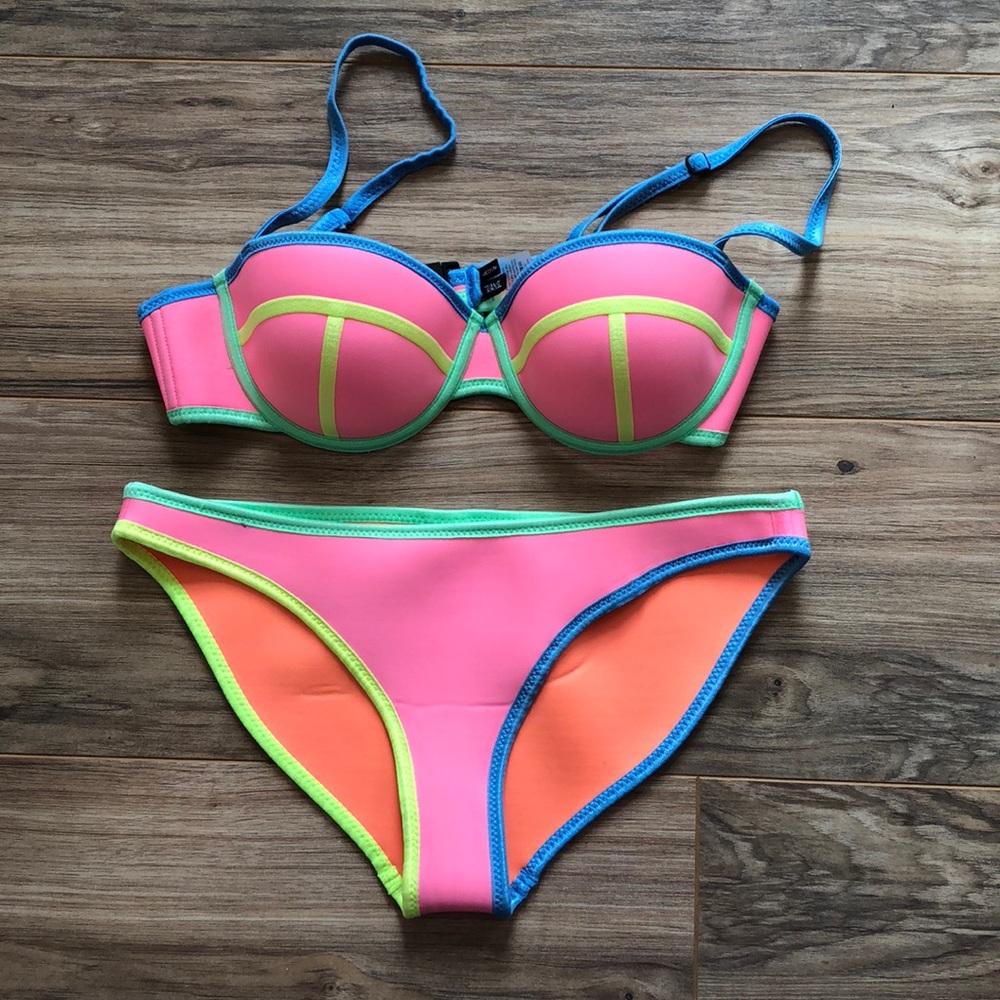 Triangl bikini swim suit set pink Neoprene M